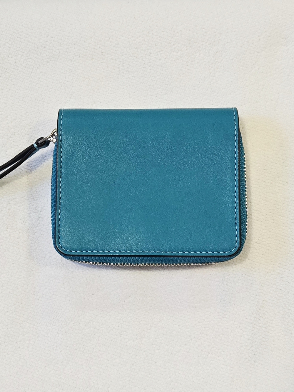 Tory Burch Teal Leather Zip Card Case with Logo Medallion EUC - Picture 2 of 12